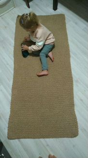 Джутовый коврик ручной работы
