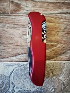 Мультитул Victorinox Workchamp