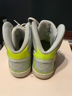 Кроссовки Nike женские 39 р-р