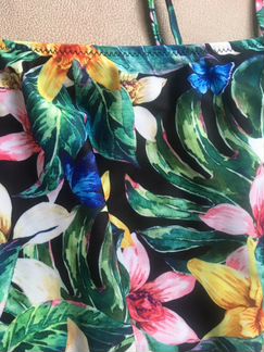 Купальник цветной новый