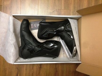 Мотоботы dainese новые 45