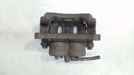 Суппорт правый передний Mitsubishi Pajero, 2007