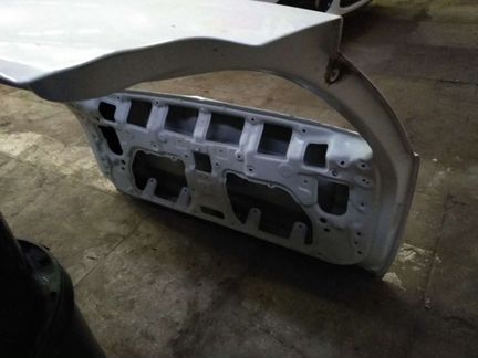 Продается б/у задняя дверь для KIA ceed универсал