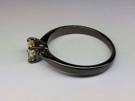 Кольцо с бриллиантом 0.51 карата