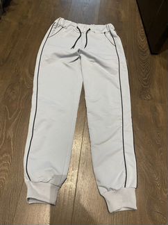 Спортивный костюм новый