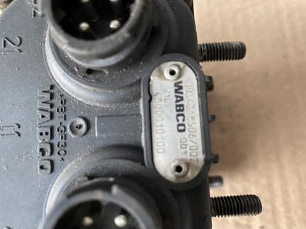 Кран главный тормозной 4800010100