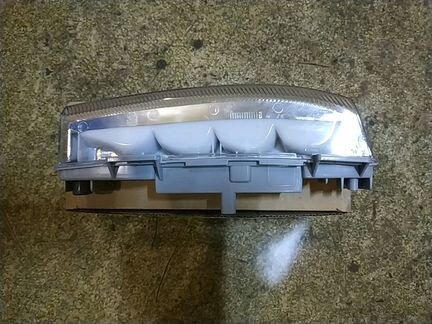 Ходовые огни Мерседес 204 212 207