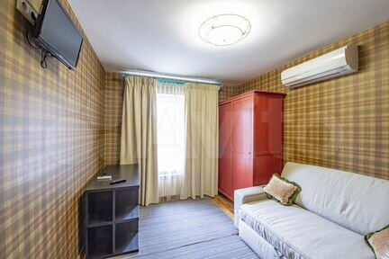 2-к квартира, 50 м², 4/9 эт.