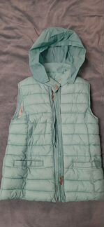 Жилет утеплённый Zara рост. 140 см