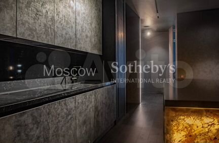 2-к квартира, 124 м², 43/79 эт.