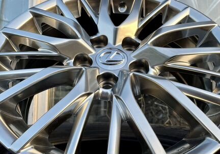 Новые диски Lexus Toyota r17 5/114,3 HB