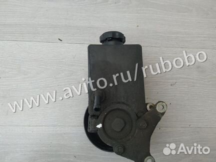 Насос гур 6654601580 SsangYong Actyon Sports