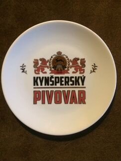 Сувенирная тарелка «Киншперский пивовар» (Чехия)