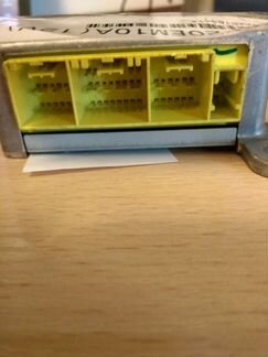 Блок управления airbag Nissan Tiida