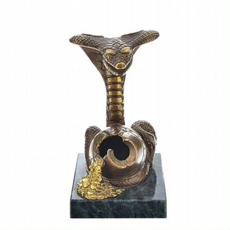 Бронзовая статуэтка 