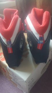 Комплект лыжный Rossignol: ботинки р37 и лыжи 160