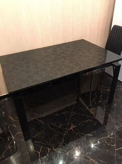 Кухонный стол