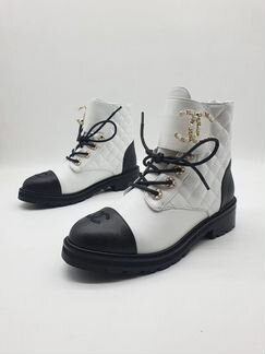 Ботинки кожаные Chanel