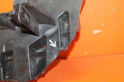 Воздуховод Ford Fiesta MK 6 2012-2019