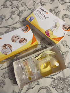 Молокоотсос medela ручной