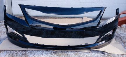 Hyundai Solaris бампер чёрный рест