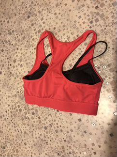 Топ спортивный женский