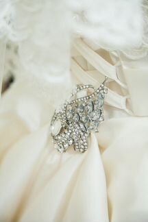 А-силуэтное свадебное платье