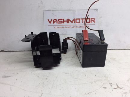 Аккумулятор Mercedes E350 W212 3.5 2011