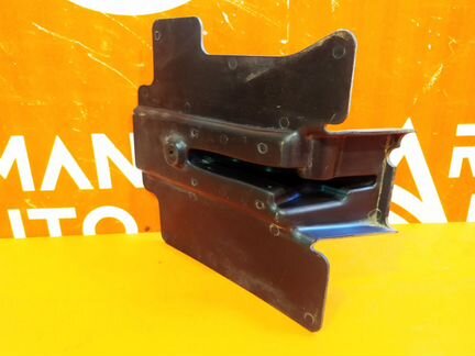 Кронштейн панели кузова задний левый Mercedes