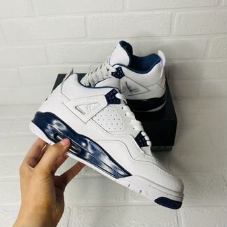 Nike AIr Jordan 4