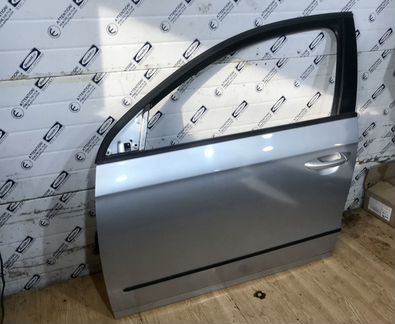 Дверь передняя левая VW Passat B6