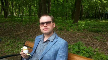 Гитарник в домашней обстановке