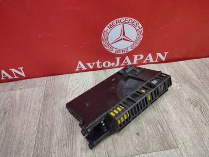 Блок предохранителей Mercedes W211 S211 M113.967