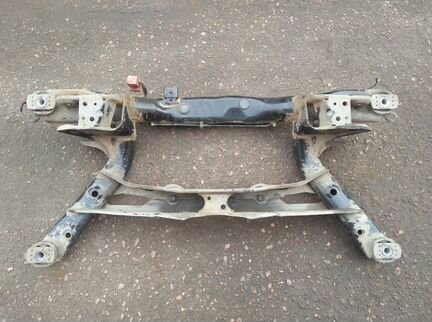 Подрамник задний 5N0505235Q Шкода Йети, Суперб 2