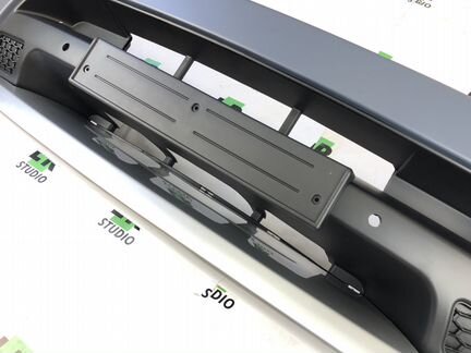 Бампер передний Автобиография в сборе Rover Sport