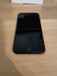 iPhone se 2020 64gb Black