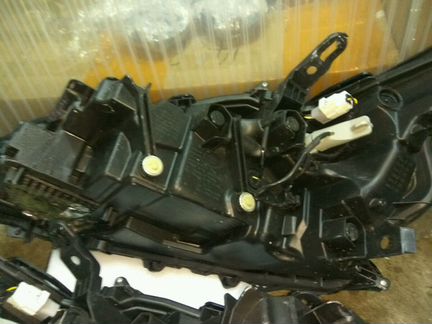 Фары передние лексус es250 Es350 es 2018-2020