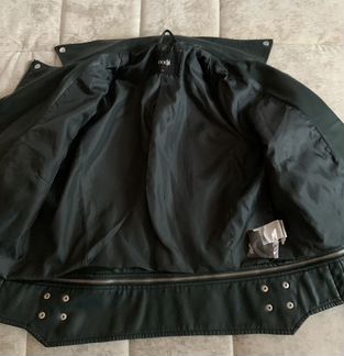 Куртка косуха, темно-зеленая. Новая