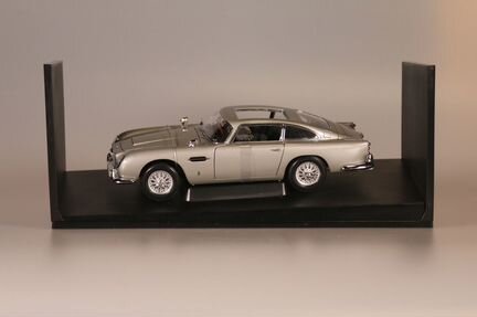 Autoart 118 Aston Martin DB5 (Bond Vers) №70021