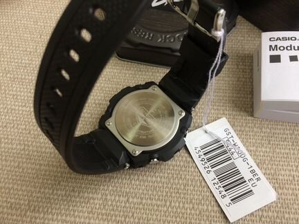 Casio GST-W100G-1B новые, полный комплект
