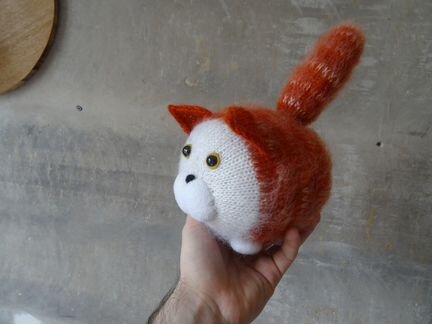 Коты вязаные в ручную (мохер)