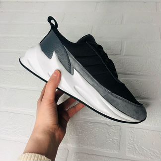 Кроссовки Adidas Sharks