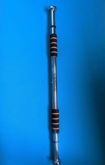 Турник дверной Torneo