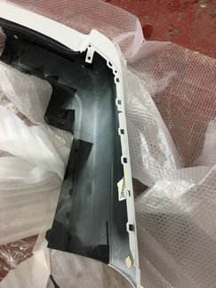 Задний бампер Range Rover Vogue 2013-17 Белый в ид