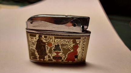 Зажигалка бензиновая