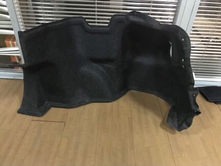 Обшивка багажника правая Toyota Camry v50